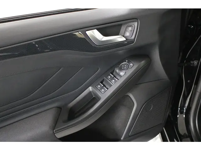 Ford Focus 1.5 ST-Line 182 PK Automaat! 2019 Benzine 13