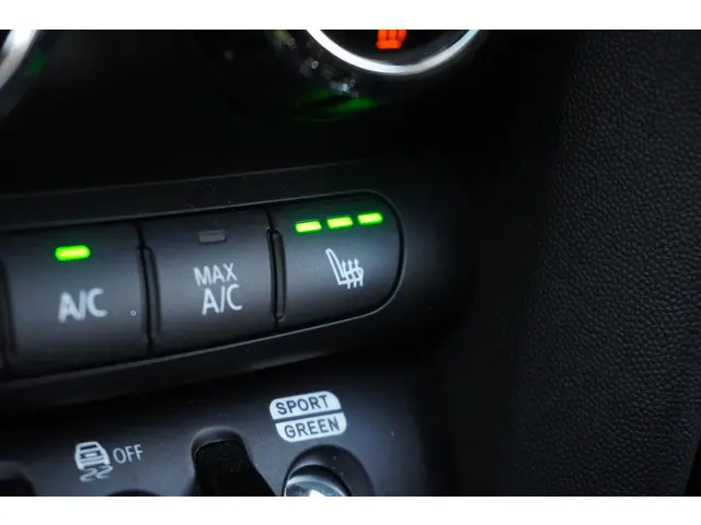 MINI Electric Cooper SE 2023 Elektrisch 15