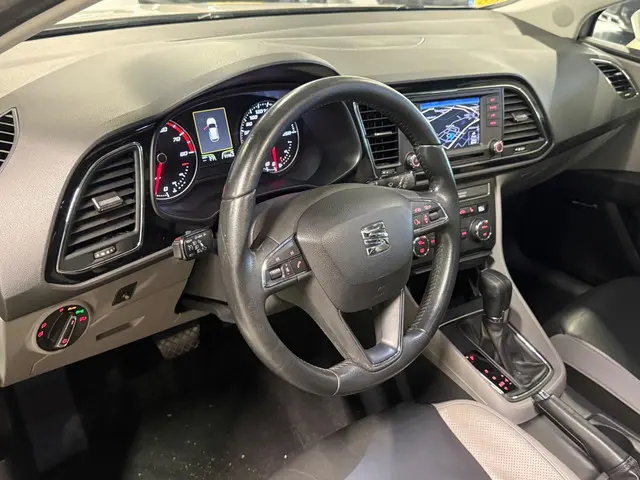 SEAT Leon 1.2 TSI Style Panoramadak|Leder|LED!! 2013 Benzine 2