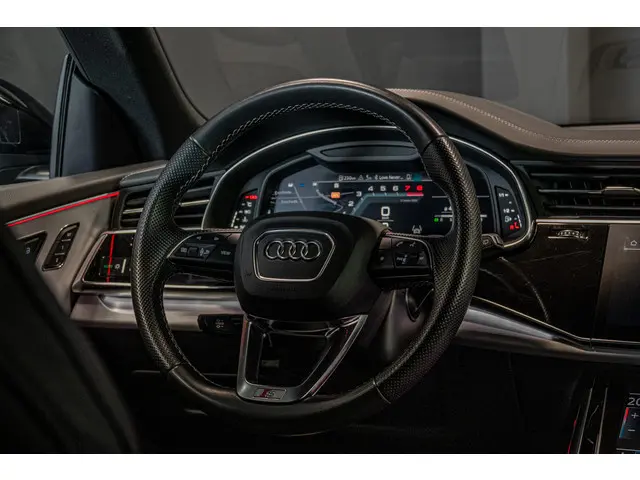 Audi SQ8 4.0 TFSI Quattro 2021 Benzine 40