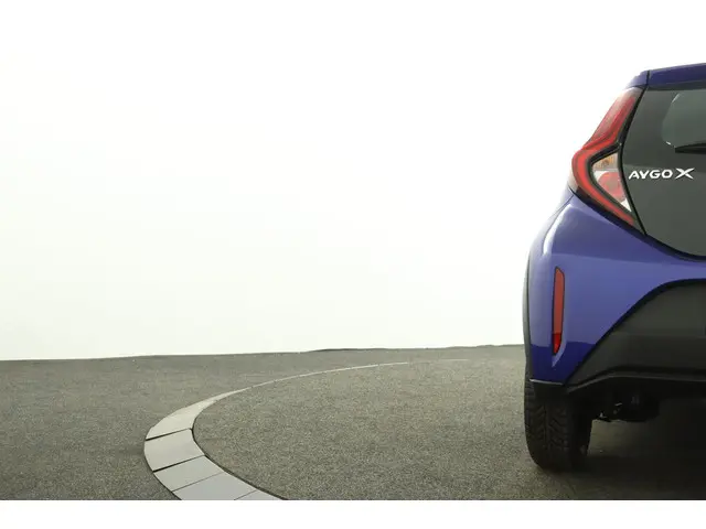 Toyota Aygo X 1.0 VVT-i S-CVT Play 2024 Benzine 40