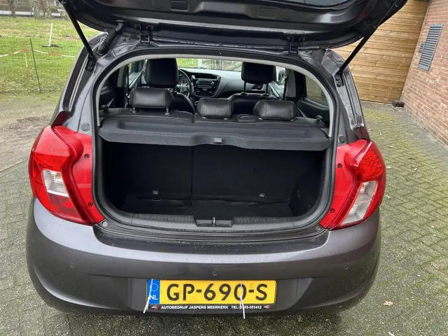 Opel KARL 1.0 ecoFLEX Cosmo 2015 Benzine 11