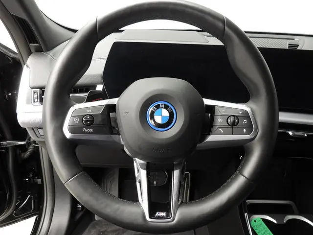 BMW iX2 xDrive30 2024 Elektrisch 11