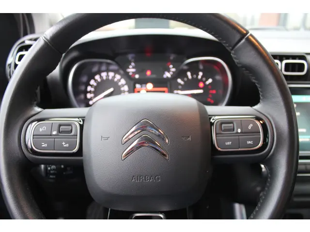 Citroën C3 Aircross 1.2 PureTech S&S Shine 2020 Benzine 23