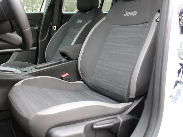 Jeep Avenger Longitude 54 kWh 2024 Elektrisch 7