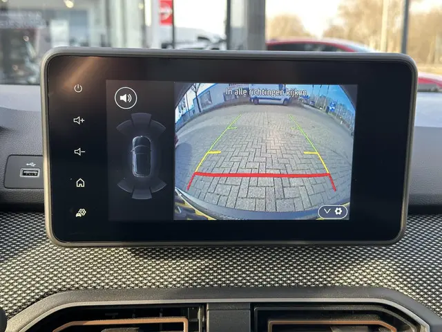 Dacia Sandero Stepway TCe 90 Journey 2025 Benzine 16