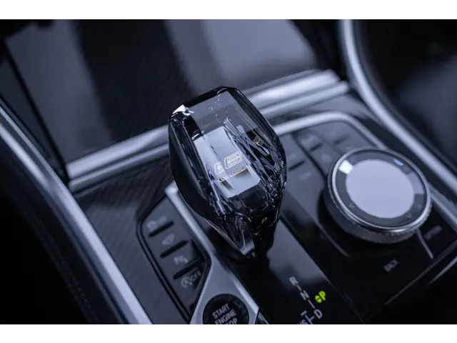 BMW 8 Serie 840d xDrive High Executive 2020 Diesel 59