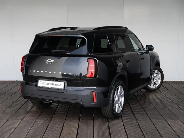 MINI Countryman 2