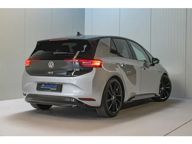 Volkswagen ID.3 Pro 58 kWh | LEDER | UNIEK! | 2020 Elektrisch 2