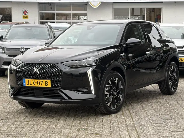 DS DS 3 1.2 Hybrid 136 Etoile 2025 Hybride Benzine 5