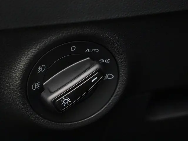 Škoda Karoq 1.0TSI/115PK Selection 2025 Benzine 16