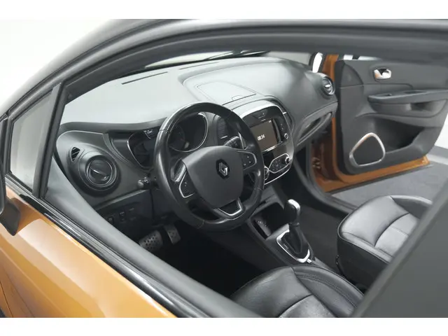 Renault Captur TCe 120 EDC Edition One 2018 Benzine 2