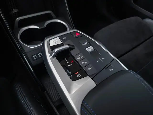 BMW X1 xDrive30e M Sport 2024 Hybride Benzine 16