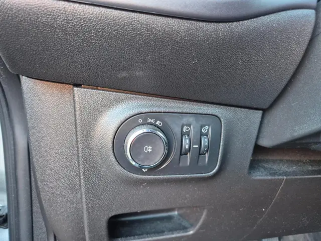 Opel Corsa 1.4 Edition Airco Cruise, NAP 2017 Benzine 21