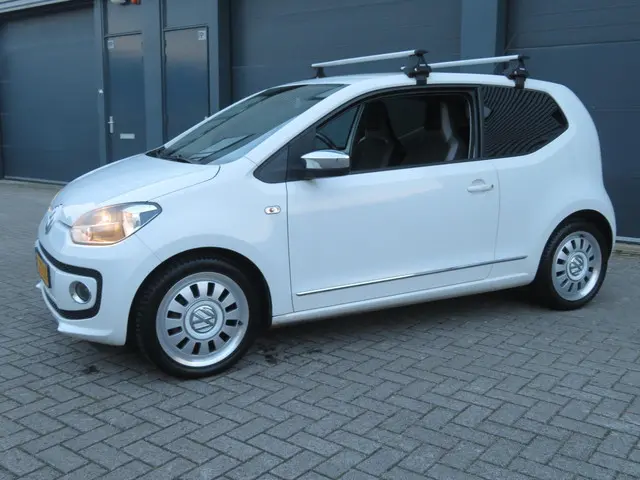 Volkswagen up! 1.0 high up! kleine zuinig 2012 Benzine 2