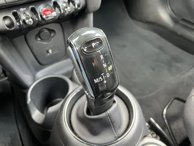 MINI Cooper Mini 1.5 Salt *Dealer onderhouden 2020 Benzine 9