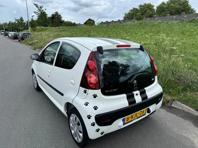 Peugeot 107 3
