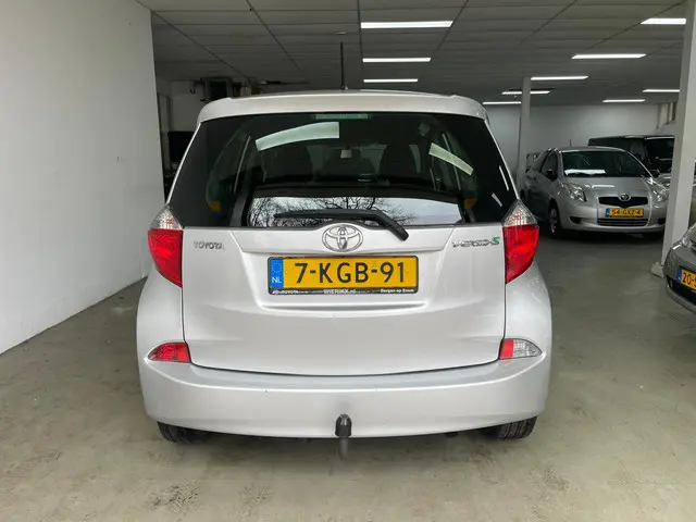 Toyota Verso-S 1.3 VVT-i Comfort 2013 Benzine 8