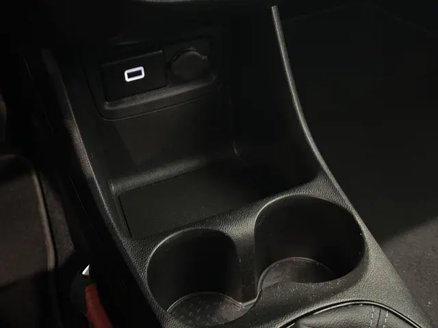 Opel KARL 1.0 Rocks Online Edition 2019 Benzine 24