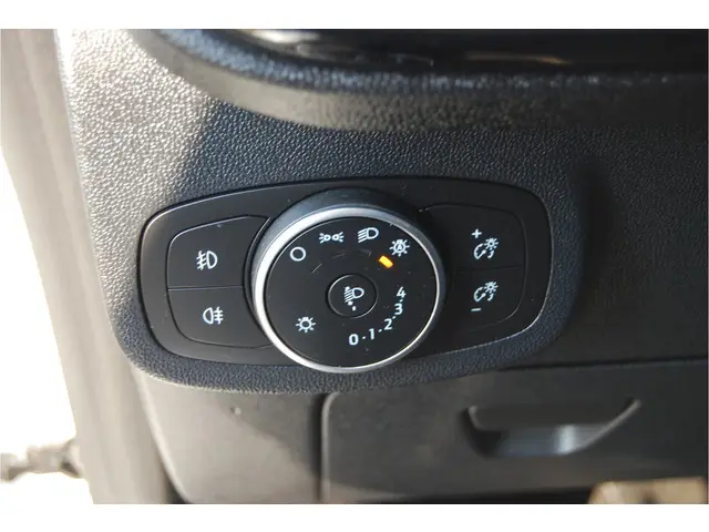 Ford Fiesta 1.0 EcoBoost Titanium 100PK 5dr 2020 Benzine 13