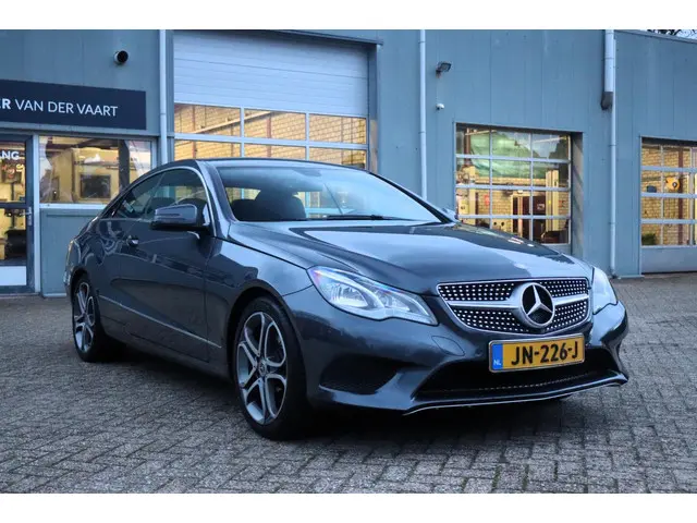 Mercedes-Benz E-Klasse Coupé 200 Ambition 2014 Benzine 3