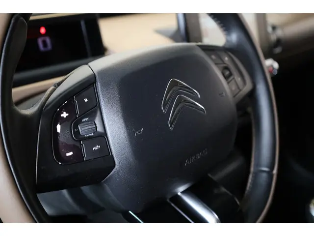 Citroën C4 Cactus VTi 82 Shine 2014 Benzine 29