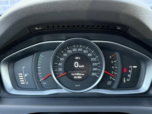 Volvo V70 2.0 T4 Classic Edition 2016 Benzine 10
