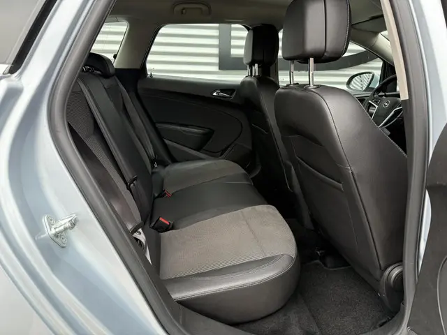 Opel Astra Sports Tourer 1.4 Turbo Sport + 2015 Benzine 12