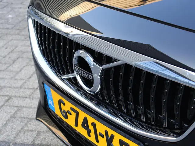 Volvo V40 Cross Country T3 Polar+ Luxury 2019 Benzine 14