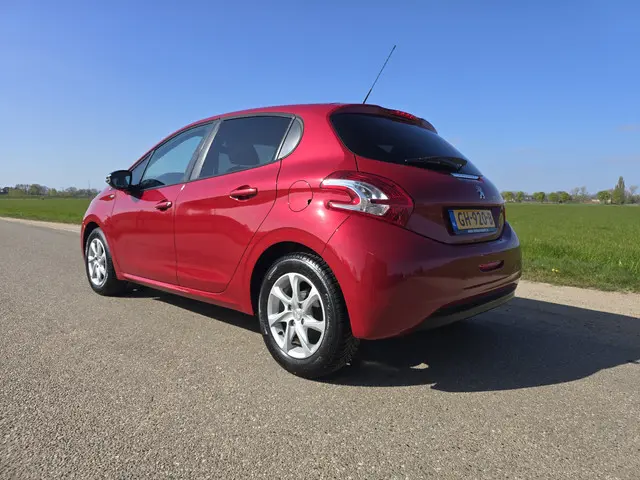 Peugeot 208 3