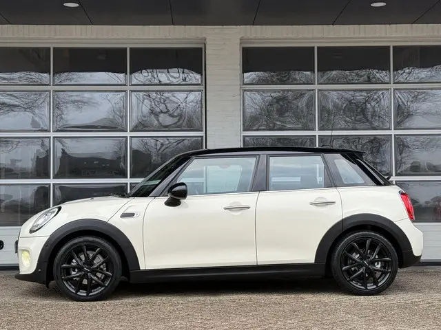 MINI Cooper Mini 1.5 Chili 2017 Benzine 3