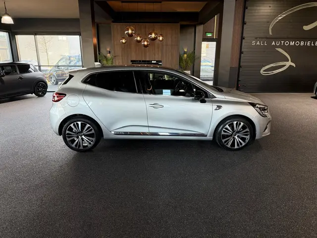 Renault Clio 1.3 TCe Initiale Paris 2020 Benzine 3