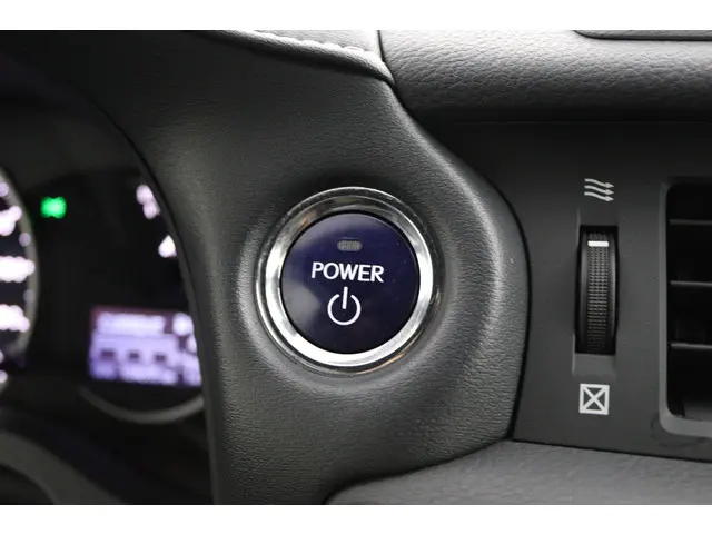 Lexus CT 200h F Sport Line 2016 Hybride Benzine 39