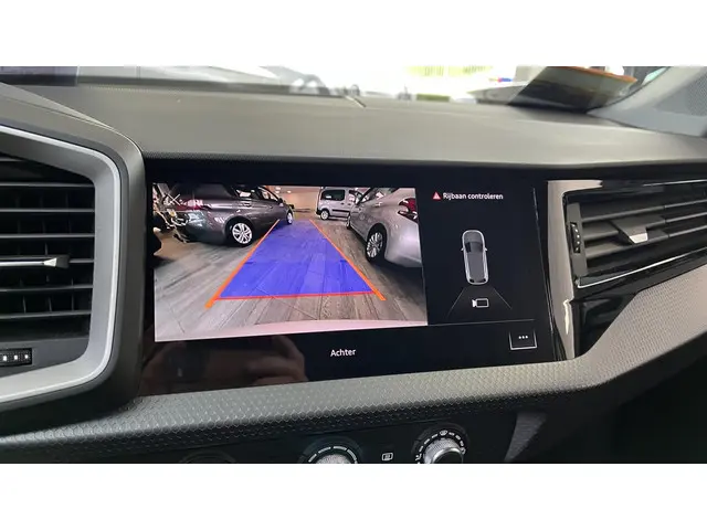 Audi A1 Sportback 25 TFSI Pro Line 2021 Benzine 18