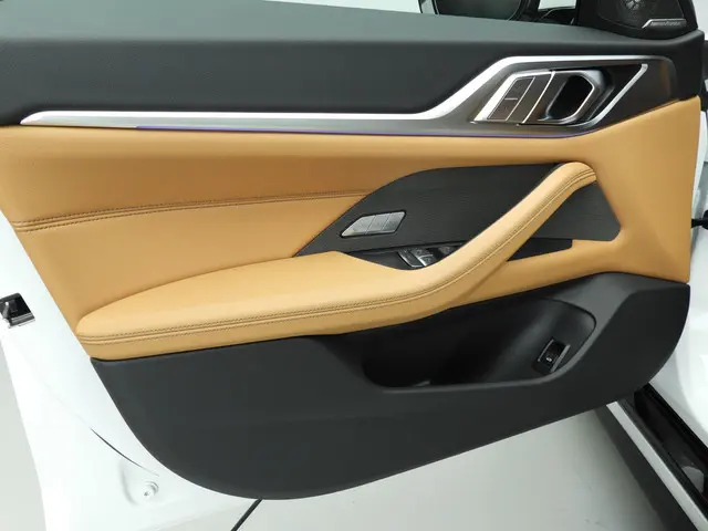 Alpina B4 ALPINA B4 Gran Coupe Allrad 2024 Benzine 20