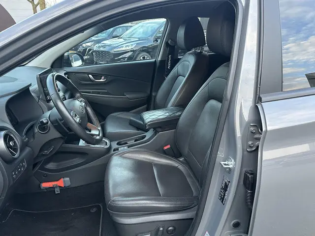 Hyundai Kona 1.6 GDI HEV Premium 2022 Hybride Benzine 20