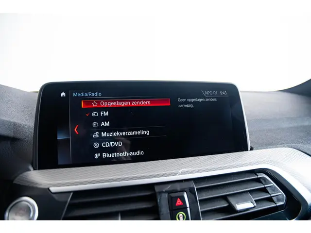 BMW X3 xDrive20i High Executive 2018 Benzine 57