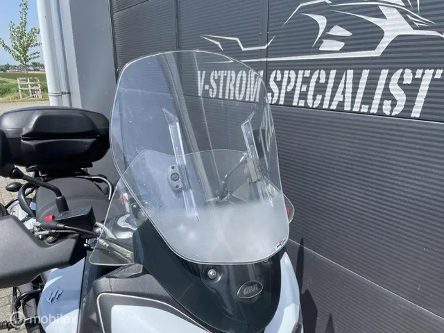 Suzuki V-Strom DL 650 Touring ABS 2014 Benzine 11
