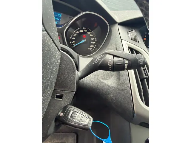 Ford Focus Wagon 1.0 EcoBoost Titanium 2013 Benzine 16