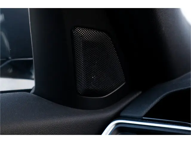 BMW 3 Serie 330e High Ex M-Sport 2020 Hybride Benzine 18