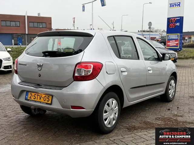 Dacia Sandero 0.9 TCe Lauréate 12/2013 Navi 2013 Benzine 4