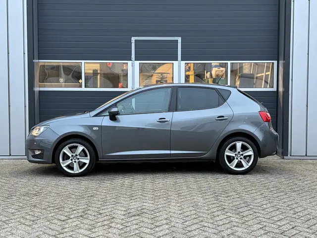SEAT Ibiza 1.0 EcoTSI FR Connect 2015 Benzine 5