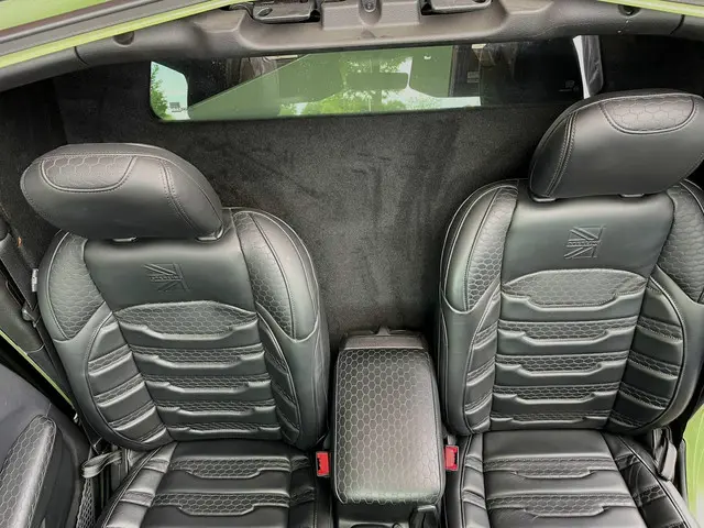 Jeep Wrangler 2.0T Sterling 2019 Benzine 25