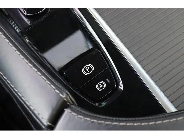 Volvo S90 2.0 T5 AUT. 250PK INSCRIPTION 2018 Benzine 32
