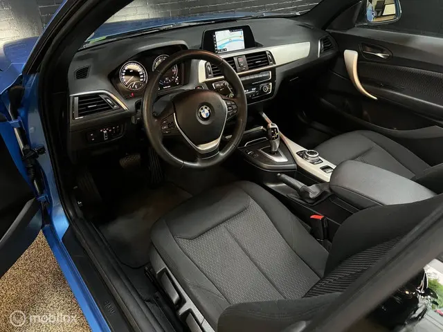 BMW 2 Serie Cabrio 218i Executive 2018 Benzine 7