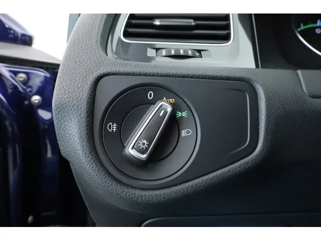 Volkswagen e-Golf | Navi | 2018 Elektrisch 8