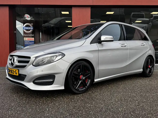 Mercedes-Benz B-Klasse 180 Business 2018 Benzine 2
