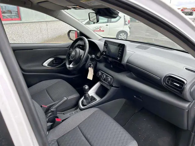 Toyota Yaris 1.5 VVT-i Active 2021 Benzine 10