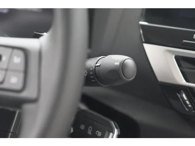 Citroën C4 Hybrid 136 e-DCS6 Max 2025 Hybride Benzine 39