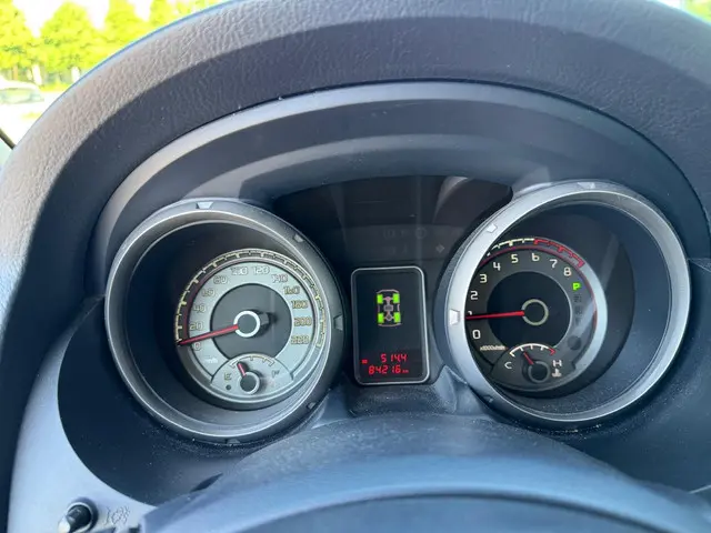 Mitsubishi Pajero 3.5 DI- Instyle 2016 Benzine 18